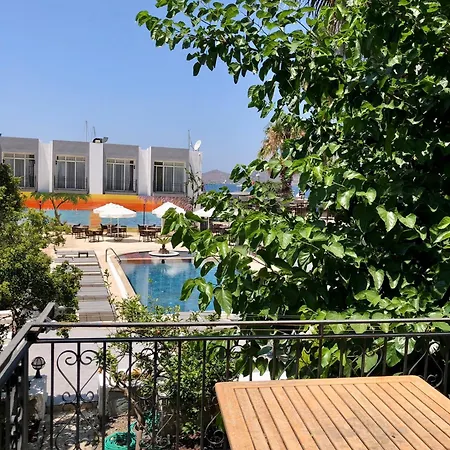 Tangiers Ex Marina Bay *