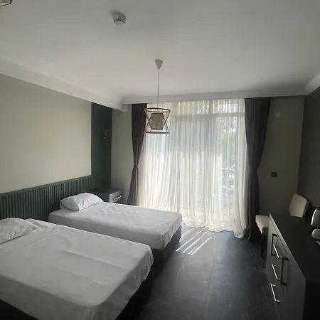 Tangiers Ex Marina Bay *