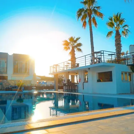 Tangiers Ex Marina Bay Szálloda Bodrum