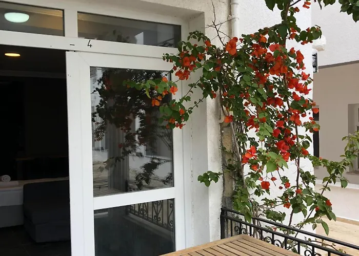 Otel Tangiers Ex Marina Bay *