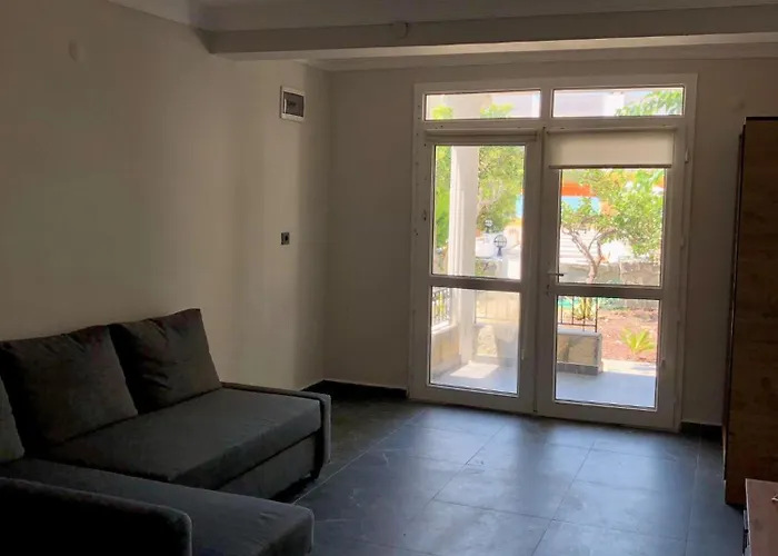 Otel Tangiers Ex Marina Bay