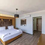 Tangiers Ex Marina Bay Hotel *