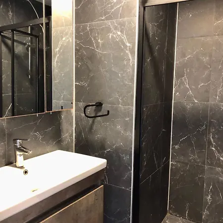 ホテル Tangiers Ex Marina Bay